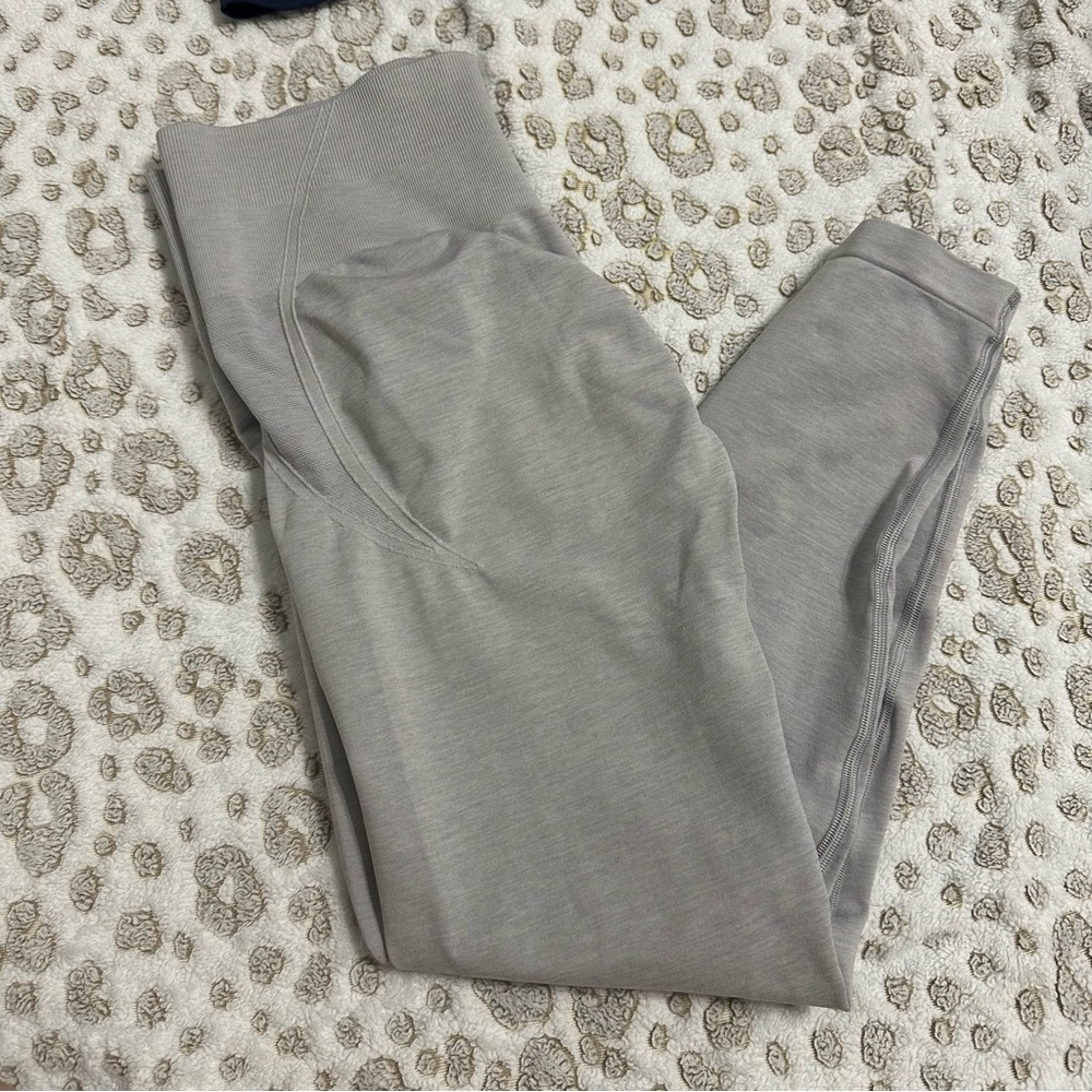 Oner Active Effortless Seamless Leggings size XL - light grey marl
